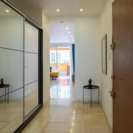 L38 Staywizus - Fleur 7min Walk To Beach, Free Parking Balcony & Ac Apartman